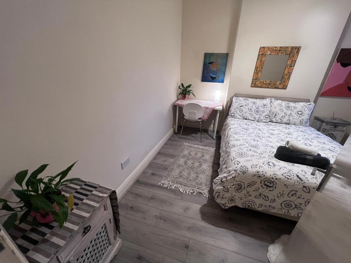 Relaxing&Cozy Room Londen Buitenkant foto